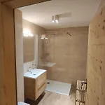 Chalet L'o - Charm And Modernity